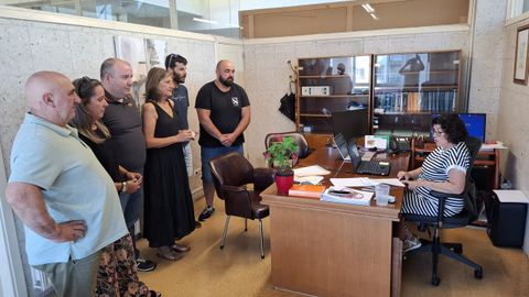 Presentacin de la mocin de censura en el Ayuntamiento de Forcarei