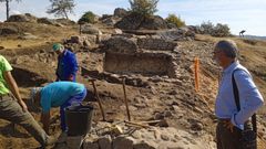 Inicio de los trabajos arqueolgicos en Vilar de Barrio