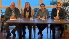Evaristo Ben, In�s Monteagudo y Gonzalo Trenor acompa�aron a Maica Gonz�lez en su presentaci�n como candidata del PP de Muros