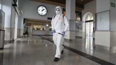 1. GALICIA, EN EMERGENCIA SANITARIA: apenas 24 horas antes de que se declarase el estado de alarma y Espa�a entrase en un confinamiento de tres meses, la Xunta declaraba la emergencia sanitaria, una situaci�n en la que se mantuvo durante 19 meses. Se levant� en octubre, poco antes de que arrancase la sexta ola.
