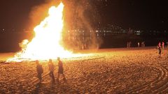 Este 23 de junio no habr� la tradicional hoguera en la playa de Covas, pero el Concello las permite, previa comunicaci�n, en propiedades privadas