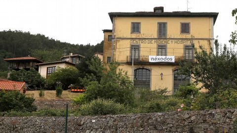 a localidad asturiana de San Rom�n de Candamo acoge desde ma�ana en el edificio del siglo XIX conocido como  El colegio  la primera edici�n del proyecto  N�xodos , destinado a la reflexi�n de la creaci�n contempor�nea y el medio rural, en el que participan hasta una docena de artistas