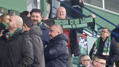 Aficionados del Racing de Ferrol en un partido en A Malata. 