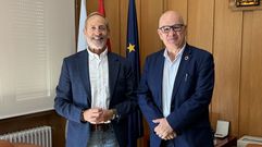 Germn Garca-vila con Eladio Santos.