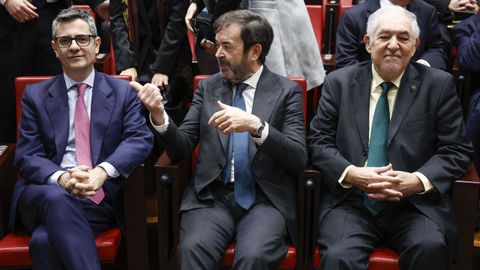El ministro de Presidencia, Justicia y Relaciones con las Cortes, F�lix Bola�os , el presidente del Tribunal Constitucional, C�ndido Conde-Pumpido , y presidente del Consejo General del Poder Judicial (CGPJ), Vicente Guilarte (c), asisten a la entrega de los XVIII Premios anuales del Observatorio contra la Violencia Dom�stica y de G�nero, este viernes en Madrid