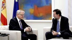 Olli Rehn durante su entrevista con Mariano Rajoy