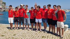 Tripulaci�n cadete del Club de Remo de A Cabana.
