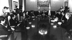 Primer consello de la Xunta de Galicia con su nuevo gabinete de Gobierno presidido por Fernndez Albor