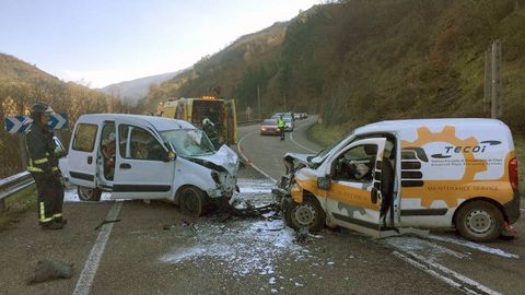 Un accidente en el concejo de Mieres causa la muerte de una mujer.Un accidente en el concejo de Mieres causa la muerte de una mujer