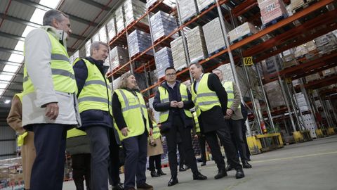 Visita de Alfonso Rueda a la sede de Gadisa en el polgono de Piadela