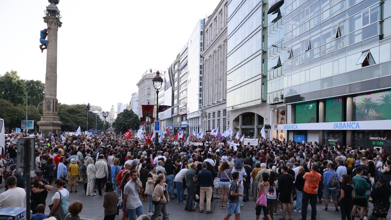 A Coruña se mueve por el monte