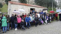 Participantes en la visita a las excavaciones arqueol�gicas de Monterrei