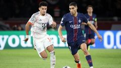 Lance entre Luis D�az y Achraf Hakimi, durante el partido de la fase liga de la Champions.