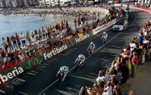 Llegada a Sanxenxo de la contrarreloj por equipos que abri� la Vuelta Ciclista a Espa�a el a�o pasado. 