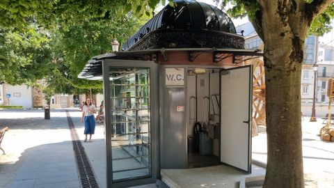 El quiosco, con ba�o, de la Praza Maior ya est� abierto