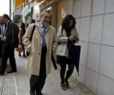 Gonz�lez, ayer, al abandonar los juzgados de A Parda.