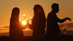 As tardes do Atl�ntico desfr�tanse na terraza de C�dax