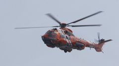 El helic�ptero Helimer participa en el operativo desplegado en la r�a