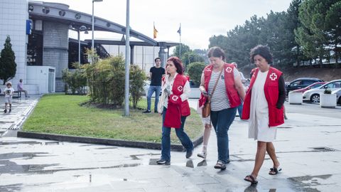 Psic�logos de Cruz Roja llegan al hospital de San Agust�n para prestar apoyo a familiares y v�ctimas