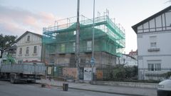 En la urbanizaci�n hay en marcha dos proyectos de rehabilitaci�n, adem�s de la venta de una vivienda