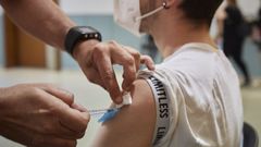 Campa�a de vacunaci�n de j�venes en Ourense