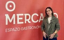 La concejala del PP Pepa Pardo, en el Gastroespazo del Mercado de Pontevedra