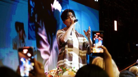 Dimash Qudaibergen se mostró maravillado con su primer «fan meeting» en Barcelona