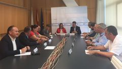 Ethel V�zquez con alcaldes de la comarca