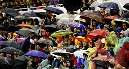 La afici�n cerr� filas con el equipo de Del Bosque en una noche en la que Kroos se convirti� en protagonista. Los seguidores alemanes tambi�n estuvieron representados en Vigo.