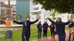 <span lang= gl >A alcaldesa de Lugo inaugura un novo parque bailando unha mui�eira</span>