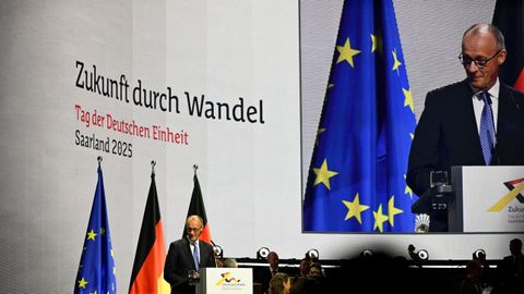 El canciller alemán, Friedrich Merz, durante las celebraciones por el aniversario de la reunificación de Alemania