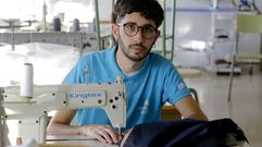 Alfonso Rodr�guez es de A R�a de Valdeorras y estudia en A Coru�a