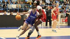 Lay Daniels en un partido con el Baxi Ferrol
