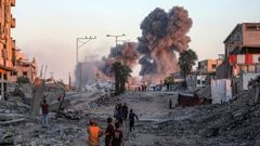 Israel sigui bombardeando la ciudad de Gaza, en el segundo aniversario del ataque de Hams.