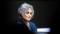 La escritora Arundhati Roy, el pasado mes de octubre