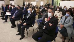 Avelino Llago, segundo a la derecha, ayer en Exponav