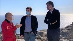 El secretario general del PSOE y el parlamentario Mart�n Seco visitaron Fisterra