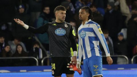 �lvaro Ferllo y Lucas Noubi, hablando tras terminar el partido ante el C�diz.
