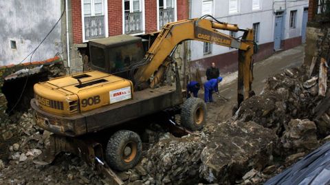 Los trabajos de desescombro empezaron al d�a siguiente del derrumbe